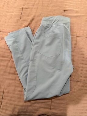 Mandala 6 pocket slim scrubs small petite